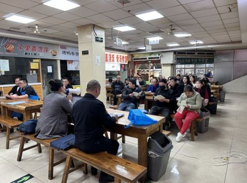 市市场监管局经开区分局未央路所开展食用农产品法规宣贯活动